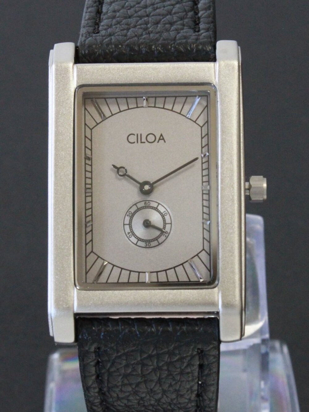 Men's Quartz Tank Style Watch Small Seconds Sub Dial Black Leather 28mm X 43mm - Picture 12 of 13